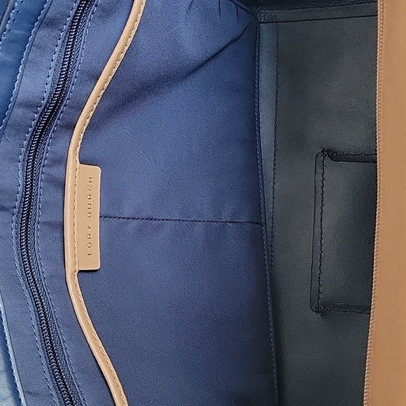 ⭐️EUC Tory Burch Parker Tote - Picture 10 of 15